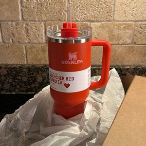 Red Valentine Stanley 40oz